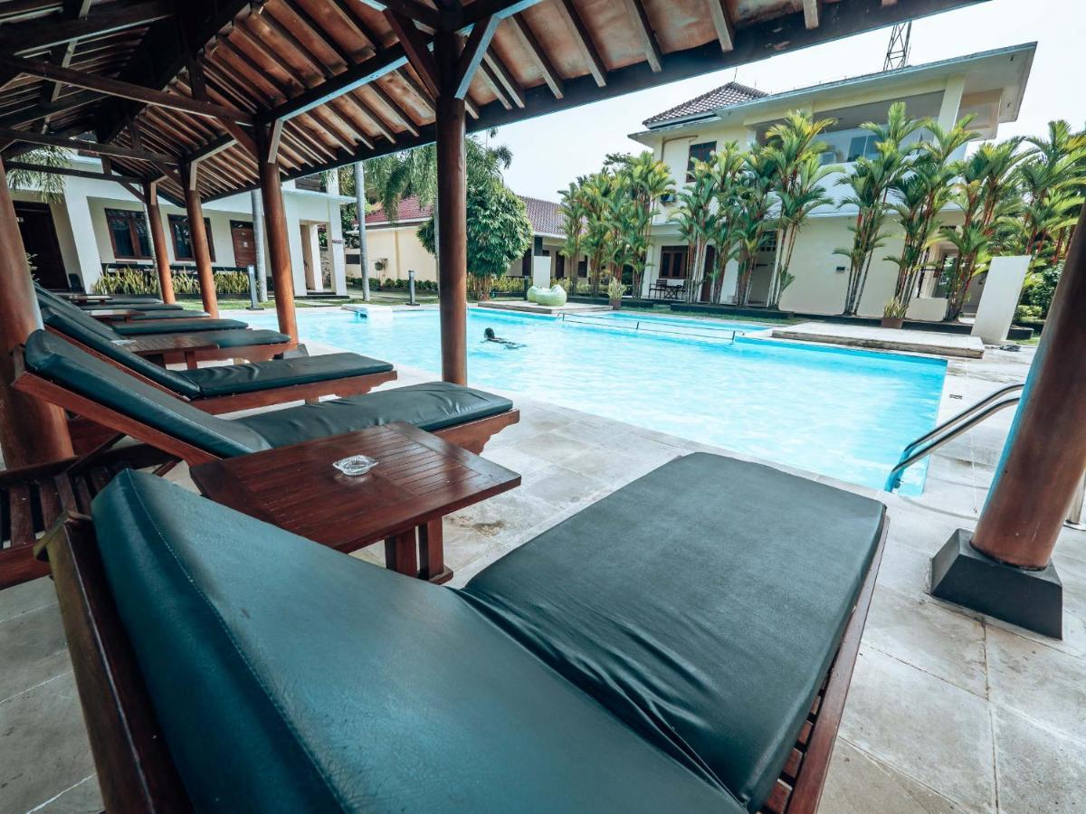 Sunrise Resort Batukaras Eksteriør billede