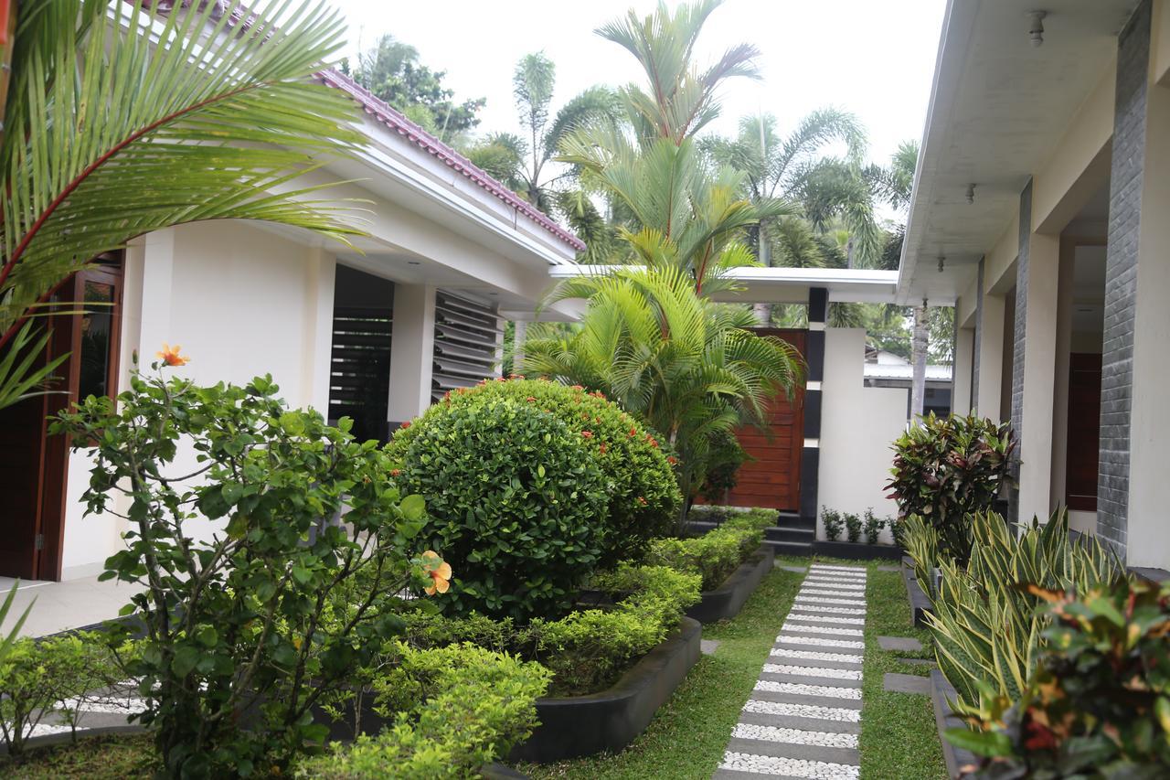 Sunrise Resort Batukaras Eksteriør billede